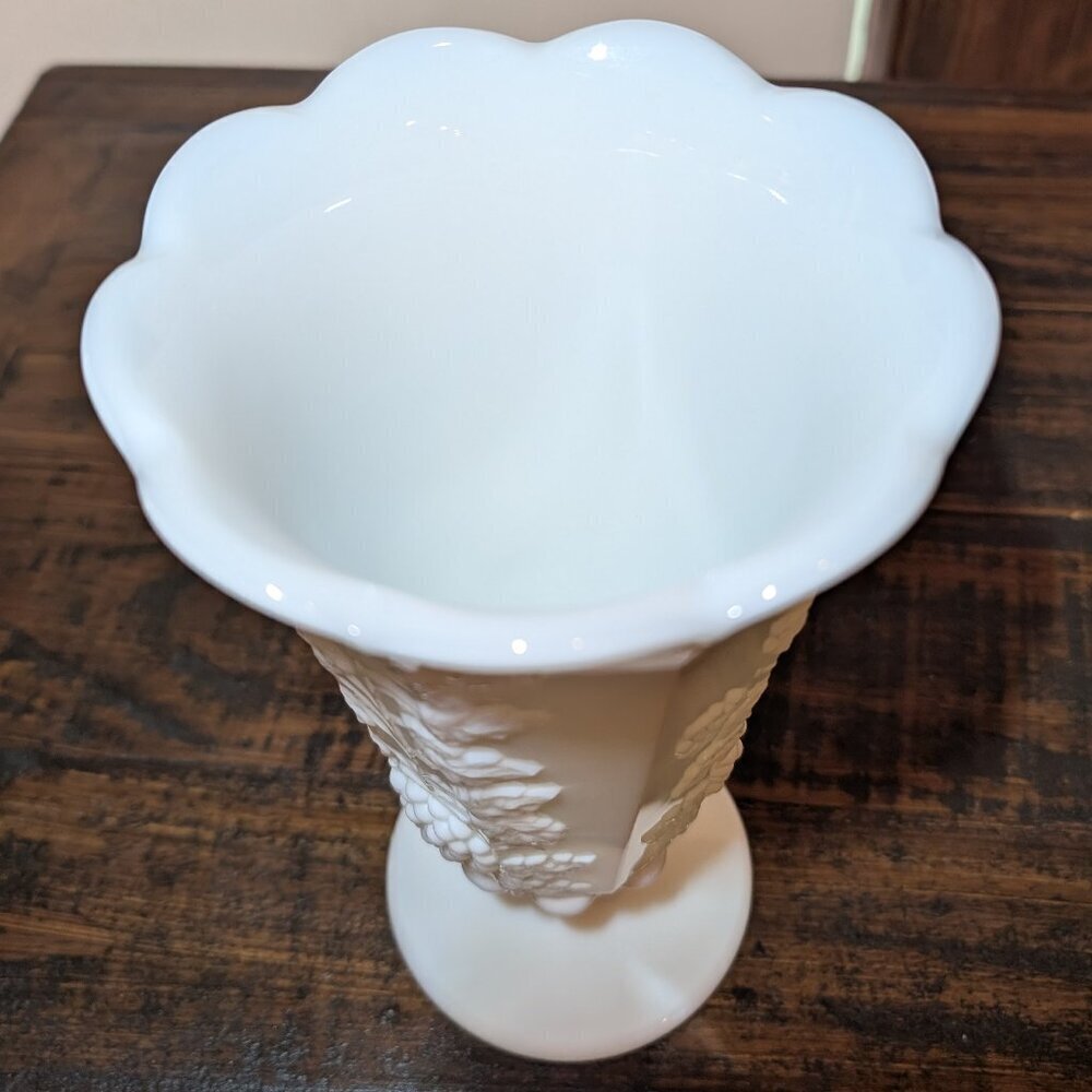 Vintage White Milk Glass Paneled Grape 7" Pedestal Vase by Westmoreland - Picture 5 of 7